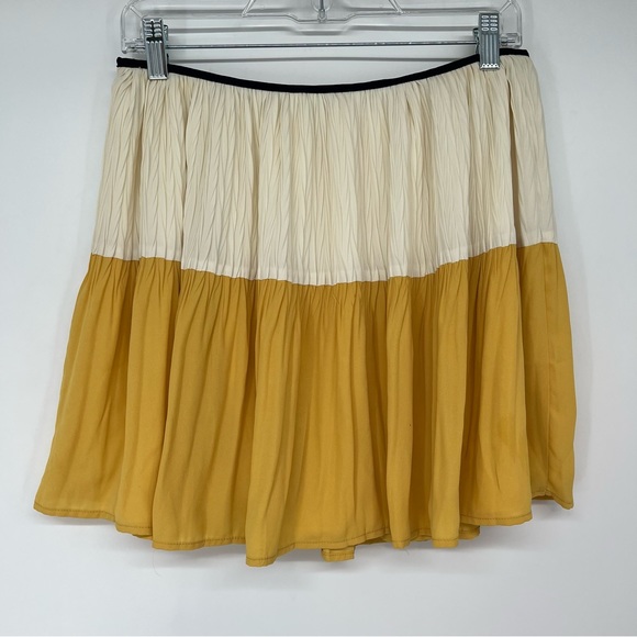 See U Soon Colorblock Skirt - Picture 6 of 6